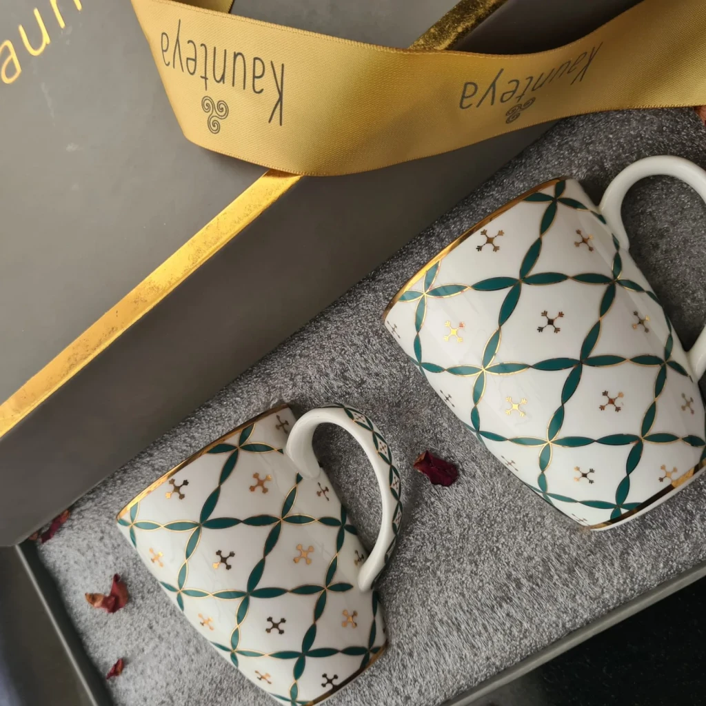 Kaunteya Jyamiti Gift Set (2 Coffee Mugs)